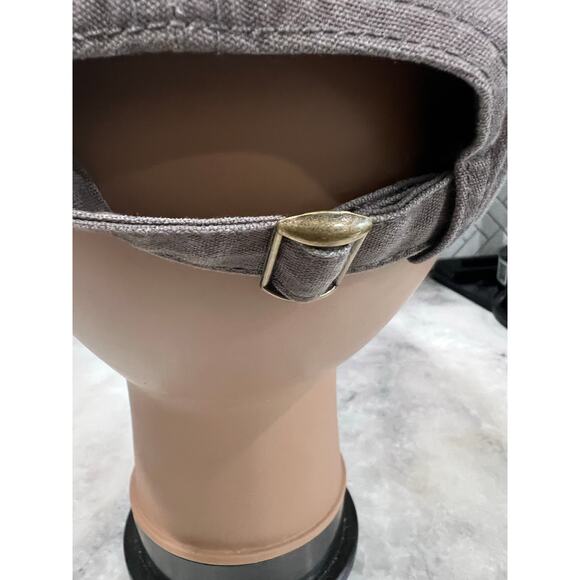 FedEx Corduroy Brim Hat Adjustable Strapback Gray Logo Patch Workwear Trucker - Picture 3 of 7